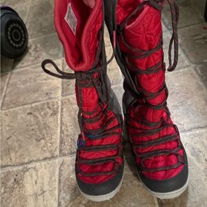 Columbia Kids Pink and dark grey Boots